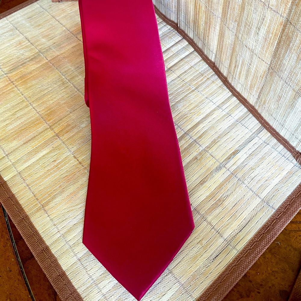 Vittorio Farina, Red Tie & Pocket Square - 2 Piece Set